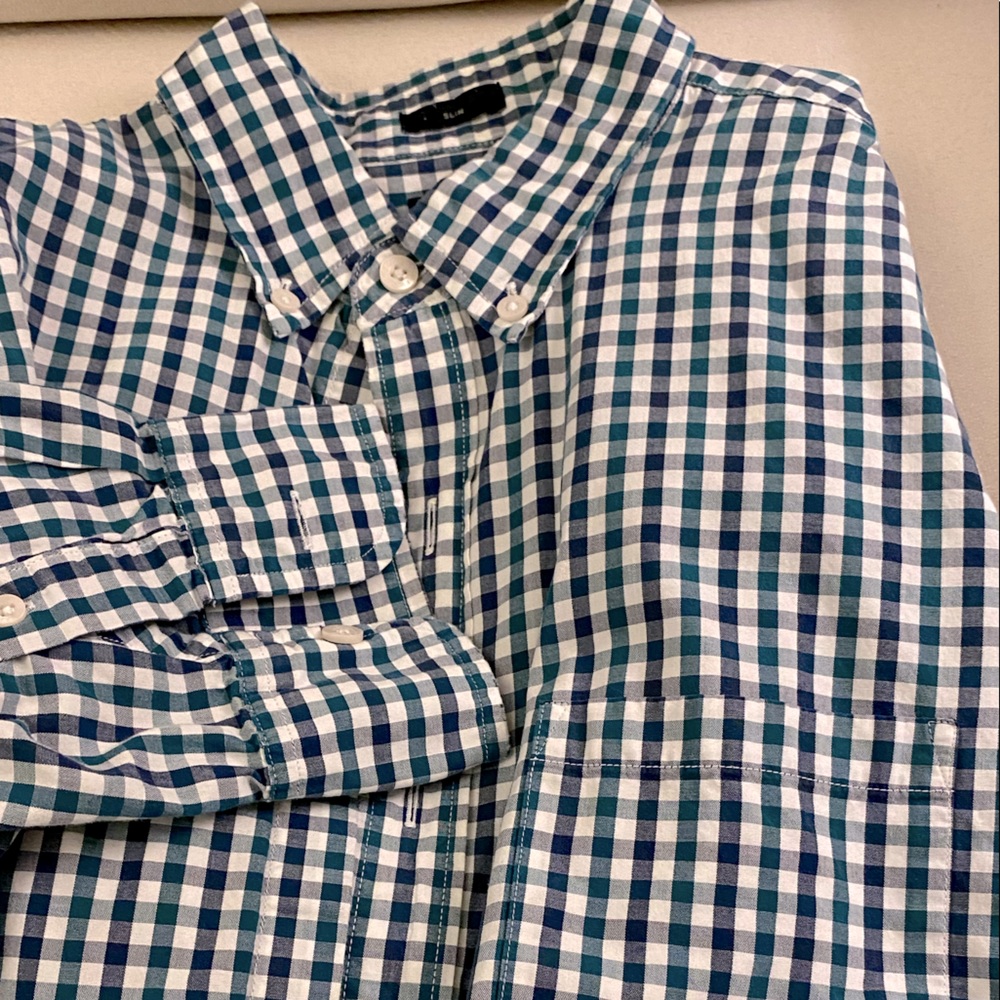 J. Crew Men’s Button Down M